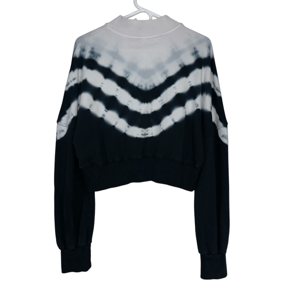 Fabletics Olivia Mock Neck Long Sleeve Tie Dye Pullover - Picture 5 of 7